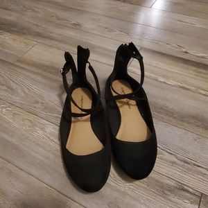 Black flats with cute strap
